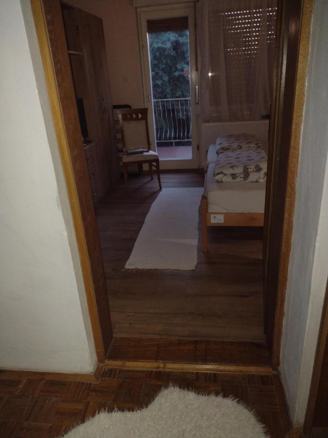 Evelin Sobe Apartment Бачка Топола Екстериор снимка
